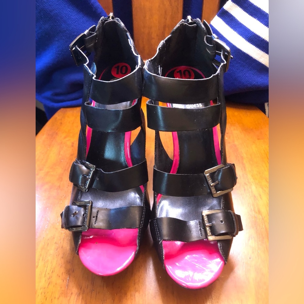 Guess Black Strap/Buckle Open Toe Heels Size 10M